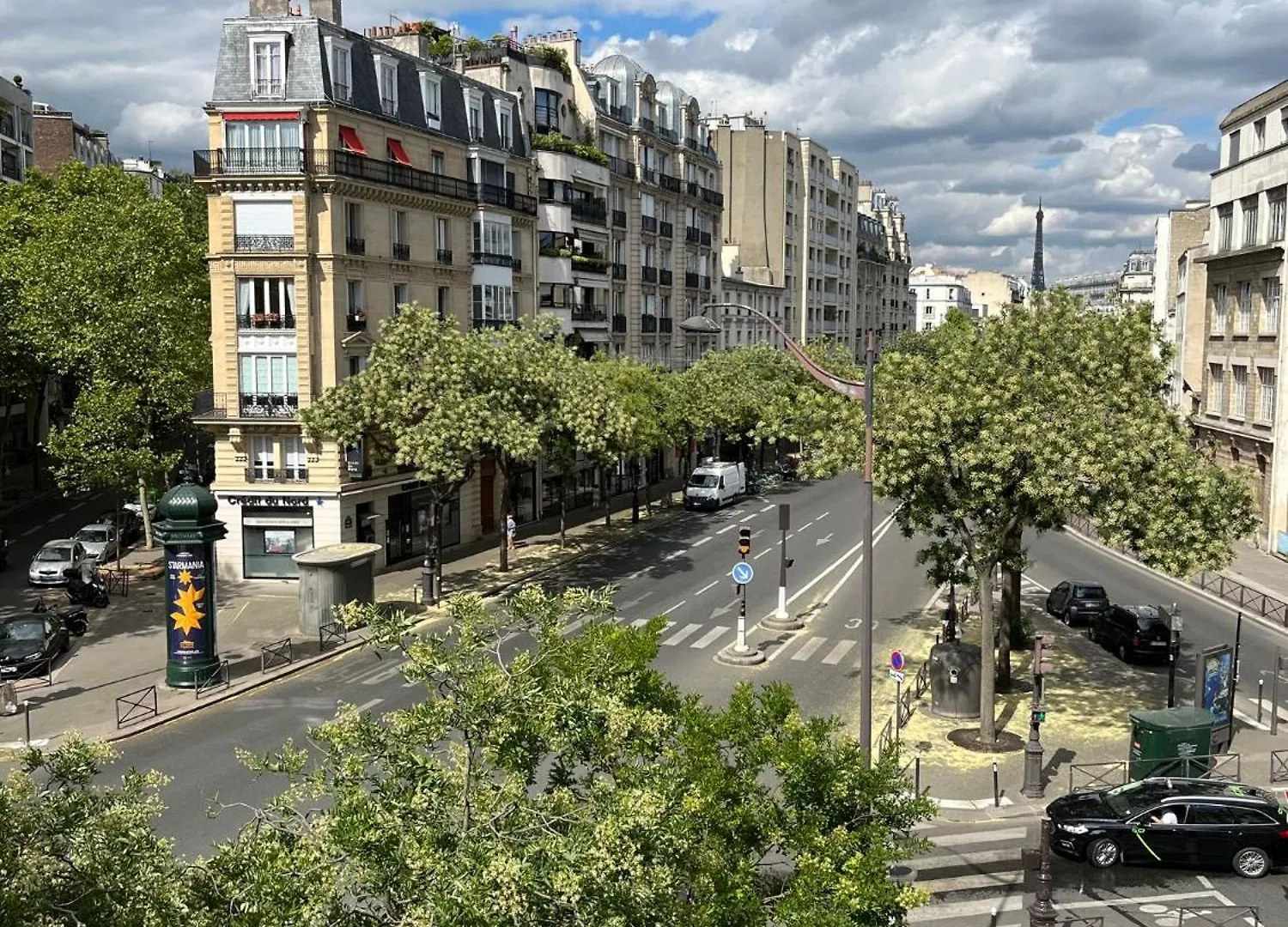 Nice Flat Paris 16 Near To Eiffel Tower contacts