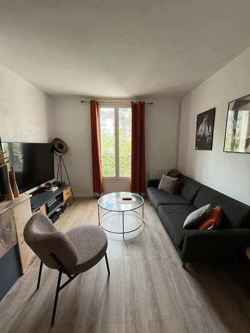 Apartment Nice Flat Paris 16 Near To Eiffel Tower