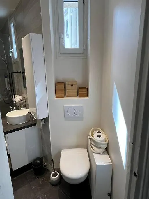 Nice Flat Paris 16 Near To Eiffel Tower 0*,  France